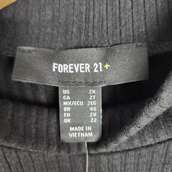 Forever 21 Plus Bodysuit Ribbed Black Knit Puff Long Sleeve NWT Size 2X - Picture 2 of 16